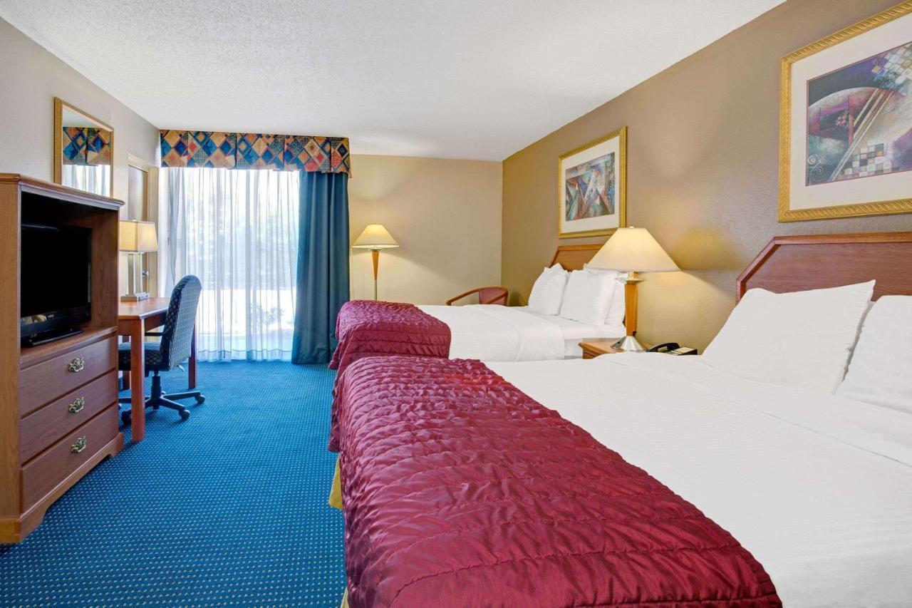 Garnet Inn & Suites Orlando Luaran gambar