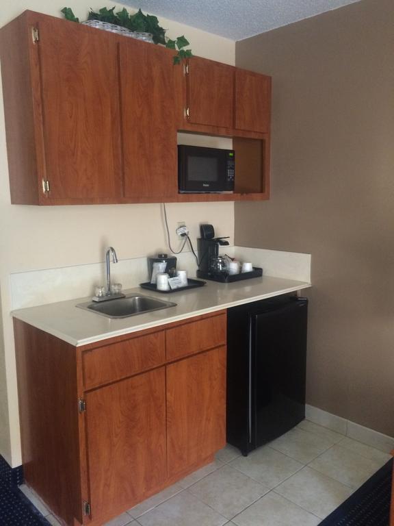 Garnet Inn & Suites Orlando Luaran gambar