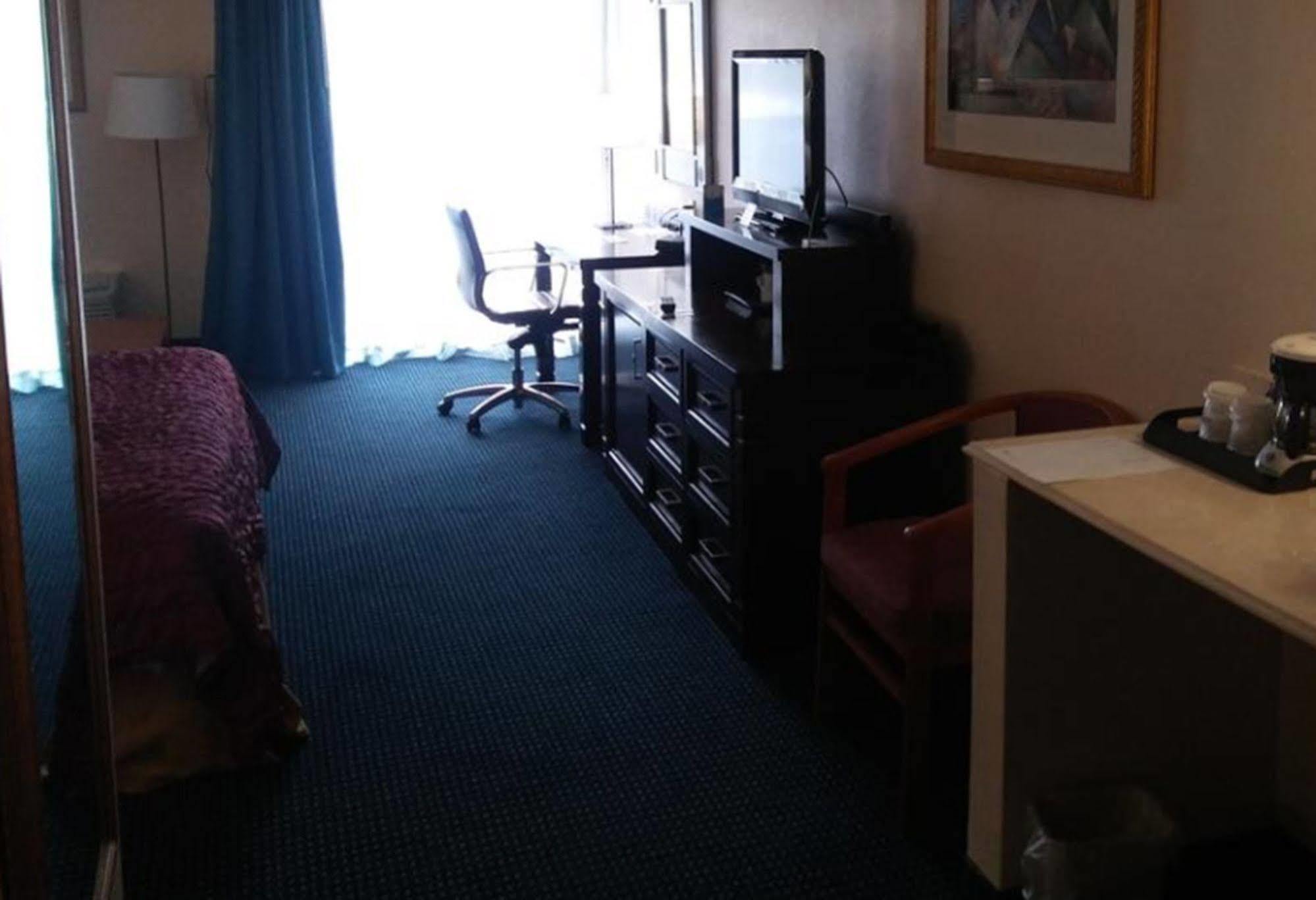 Garnet Inn & Suites Orlando Luaran gambar