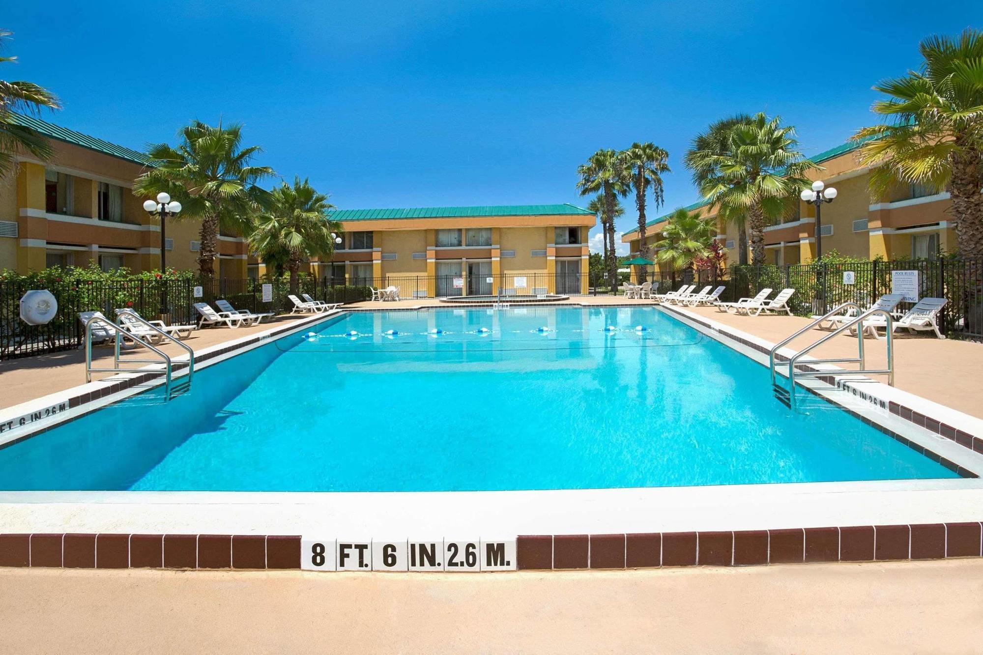 Garnet Inn & Suites Orlando Luaran gambar
