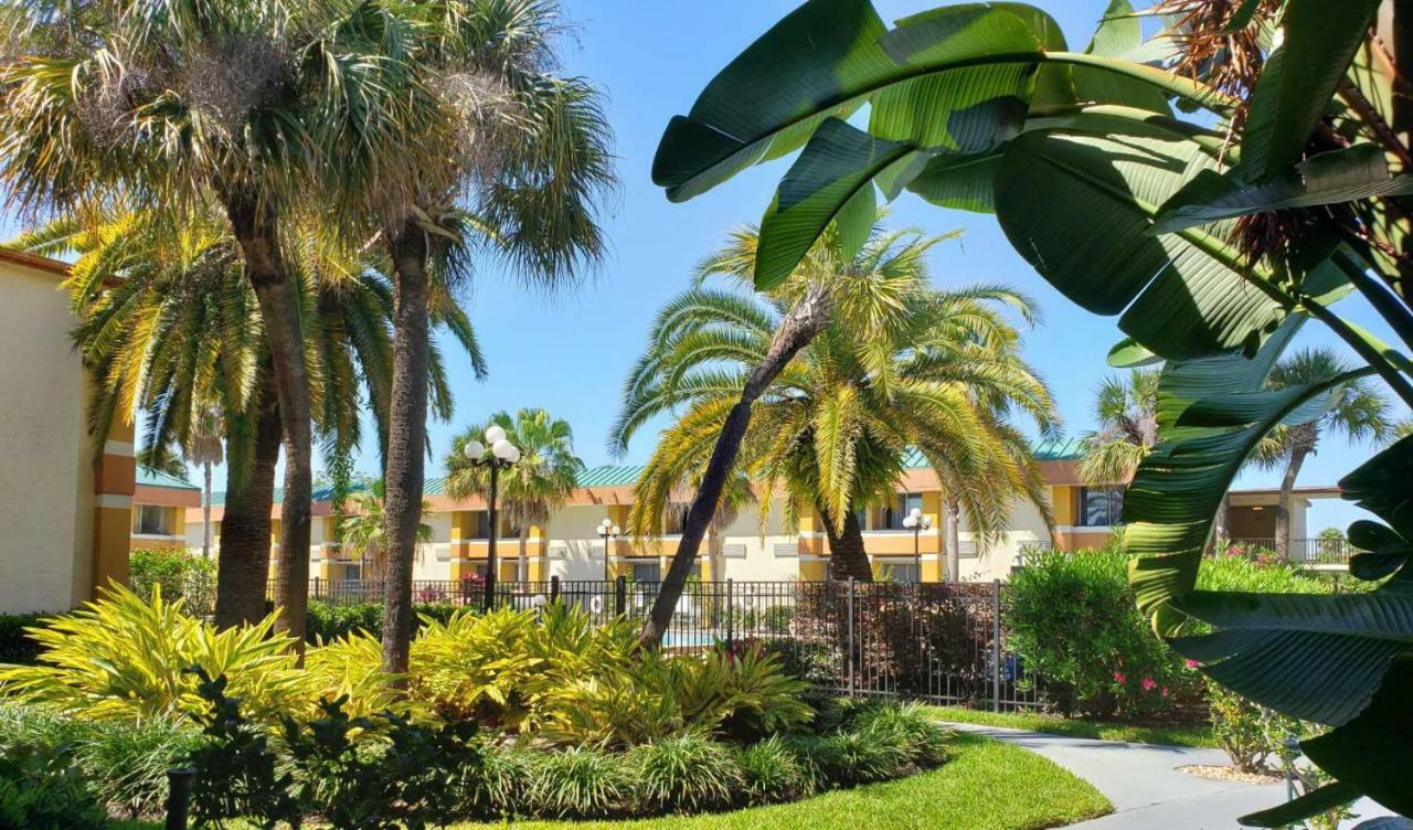 Garnet Inn & Suites Orlando Luaran gambar